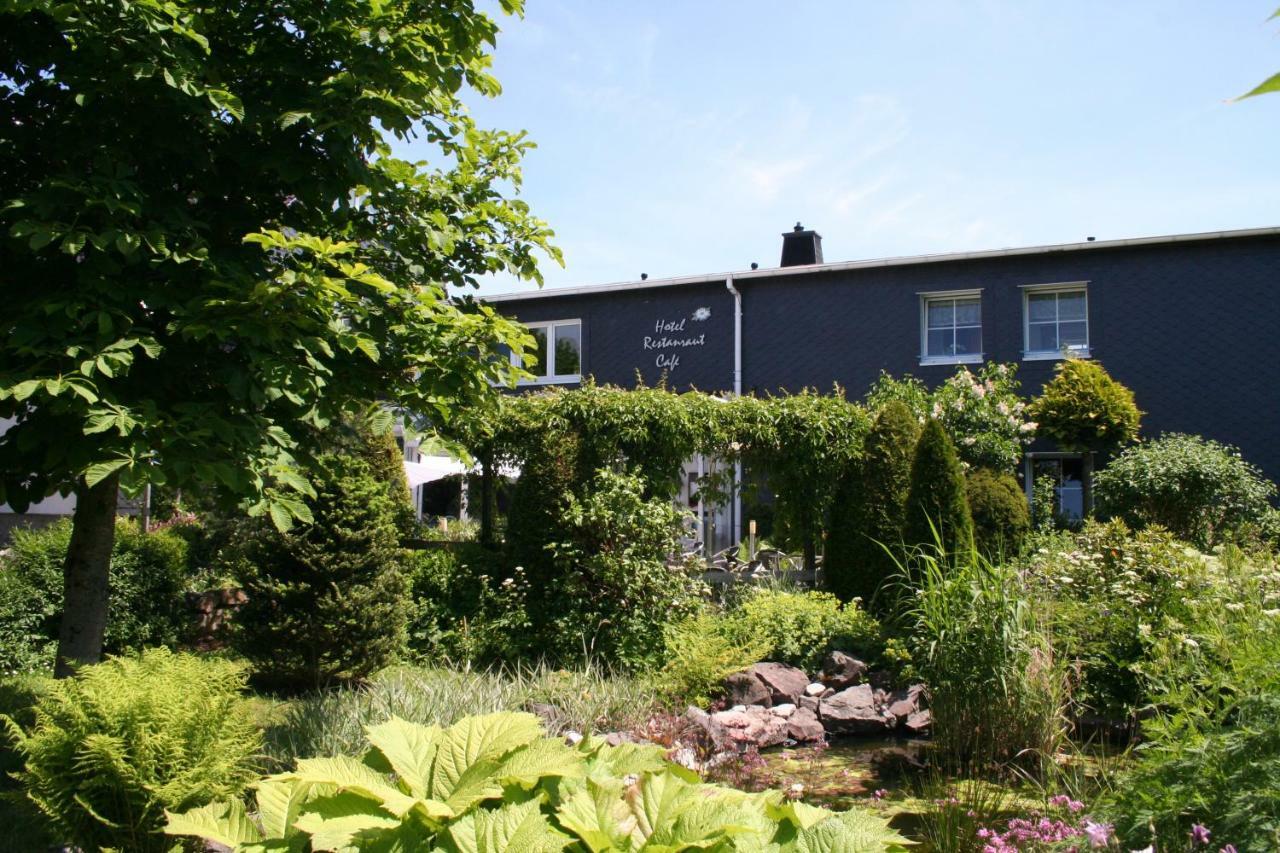 Landhaus Edelweiss Bed&Breakfast - Adults Only Neustadt am Rennsteig Exterior photo