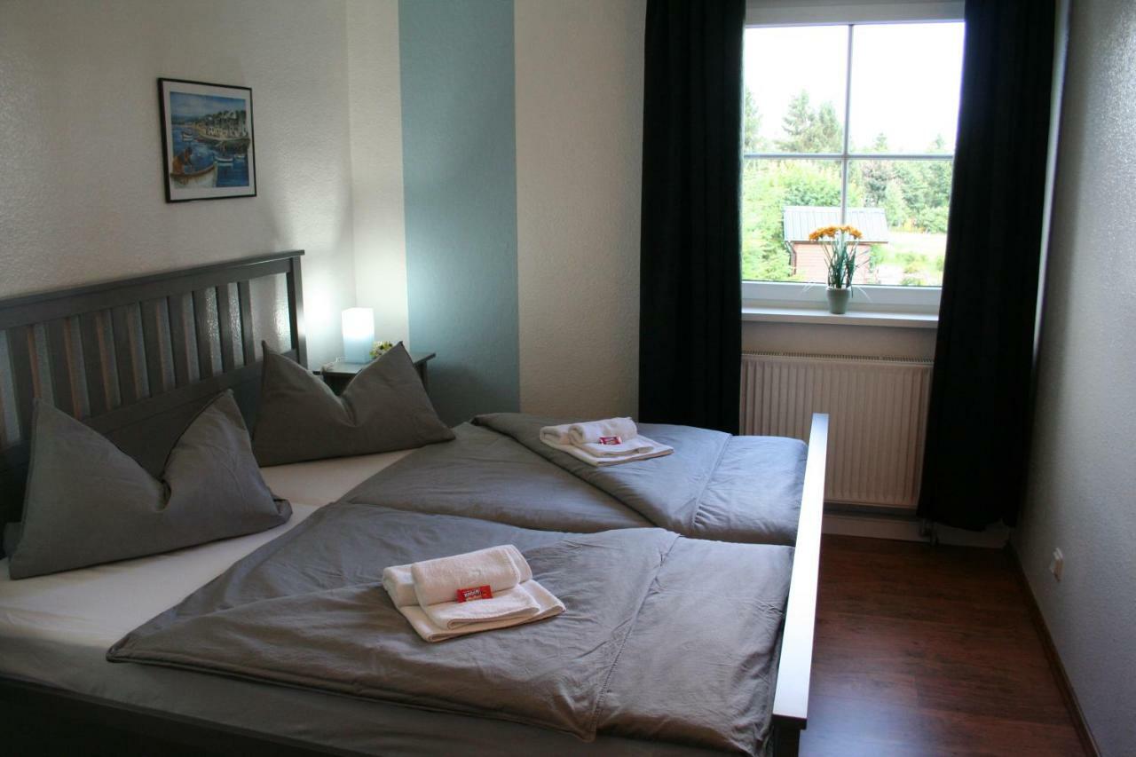 Landhaus Edelweiss Bed&Breakfast - Adults Only Neustadt am Rennsteig Exterior photo